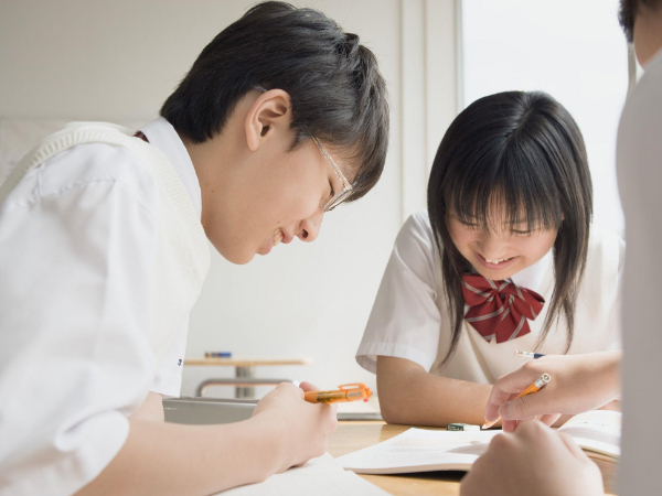 ���u�ҽ̳���һ��һ���T�o��(d��o)